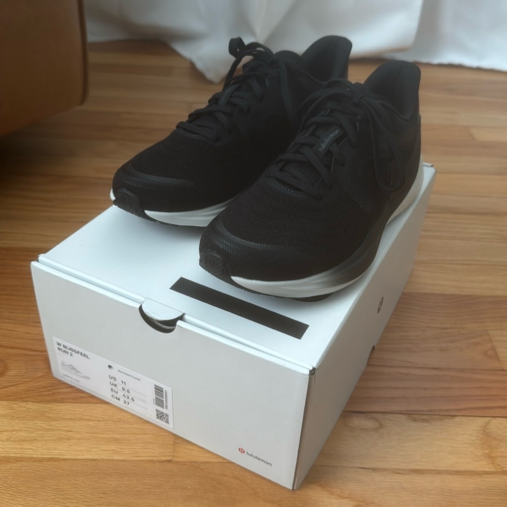 Lululemon Blissfeel 2 Running Shoe Size 11